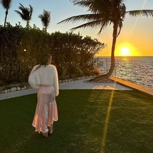 Meet your Posher, Maria alejandra